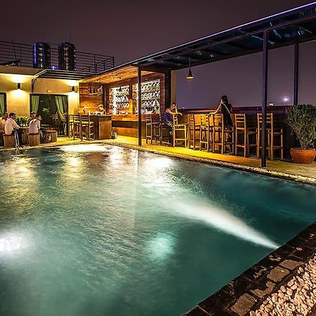Diamond Palace Resort & Sky Bar Phnom Penh Ngoại thất bức ảnh