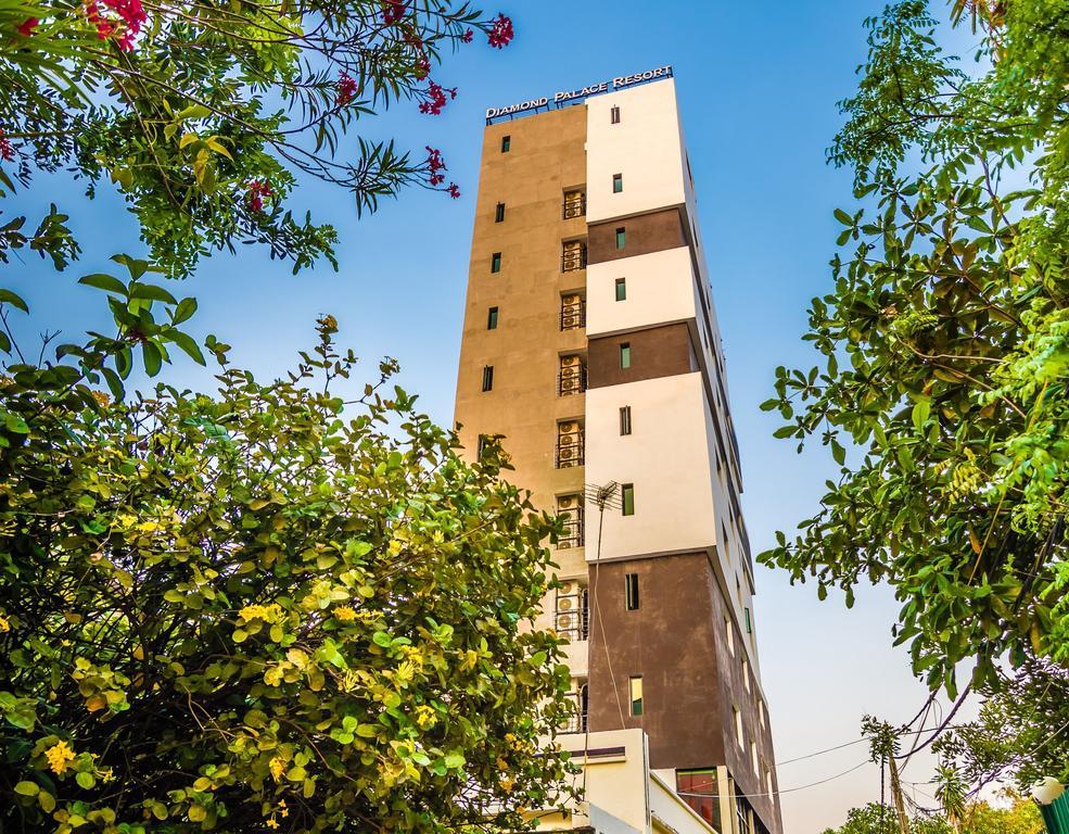 Diamond Palace Resort & Sky Bar Phnom Penh Ngoại thất bức ảnh