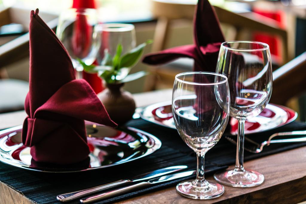 Diamond Palace Resort & Sky Bar Phnom Penh Ngoại thất bức ảnh