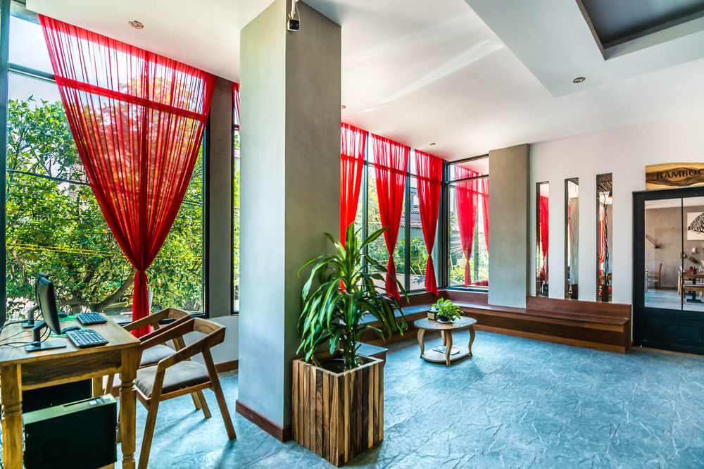 Diamond Palace Resort & Sky Bar Phnom Penh Ngoại thất bức ảnh