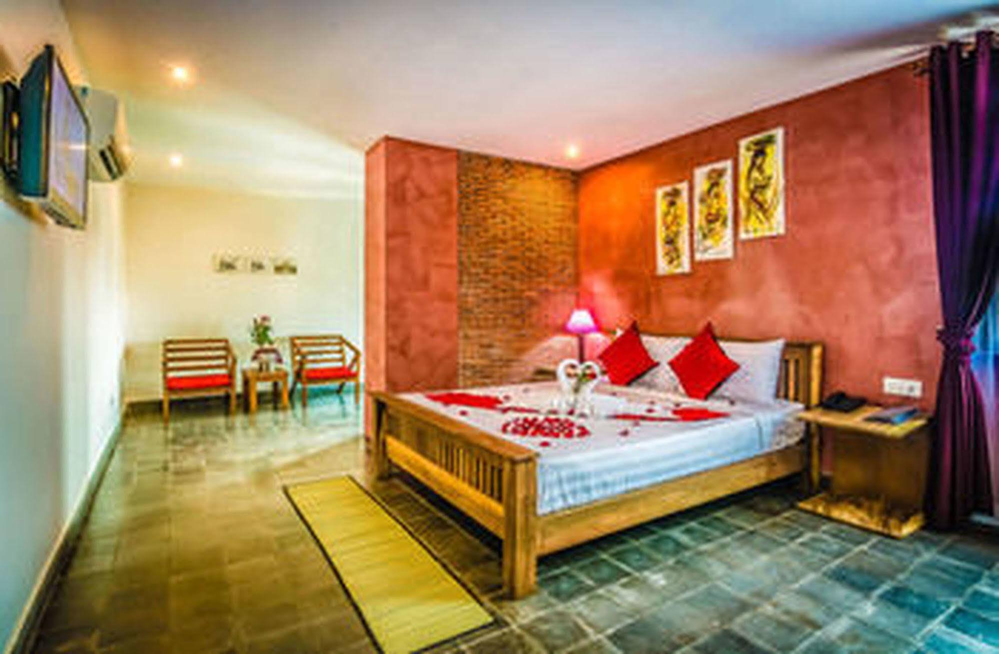 Diamond Palace Resort & Sky Bar Phnom Penh Ngoại thất bức ảnh
