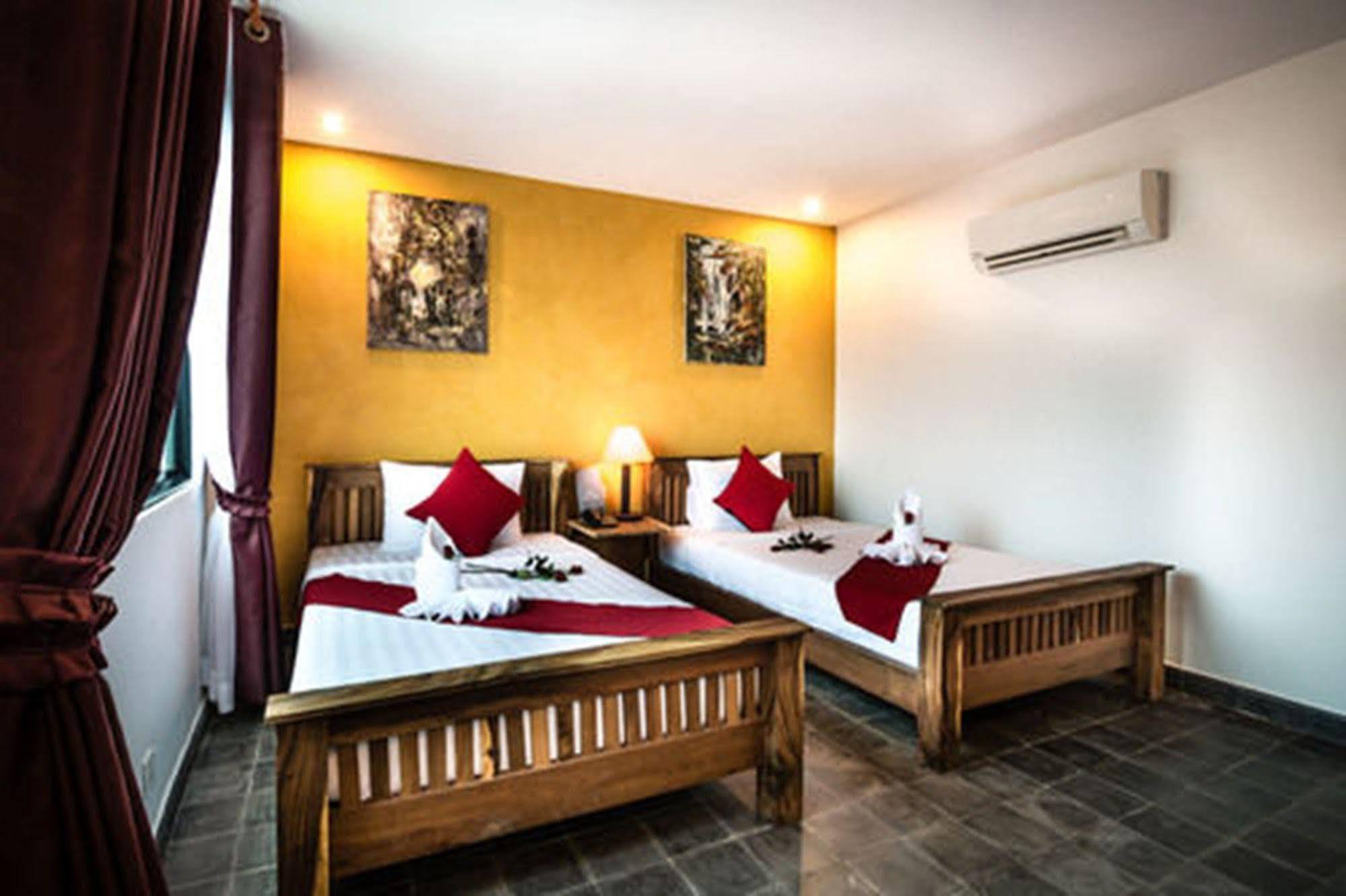 Diamond Palace Resort & Sky Bar Phnom Penh Ngoại thất bức ảnh